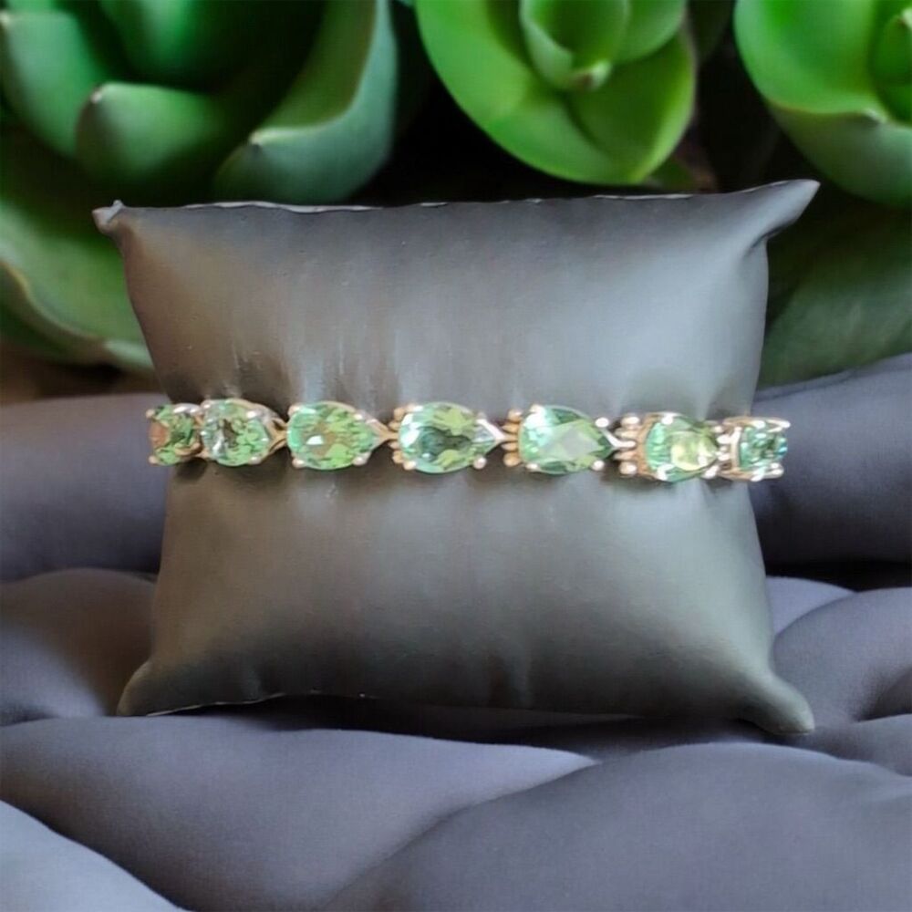 Green Gemstone Tennis Bracelet Sterling Silver 7 inch